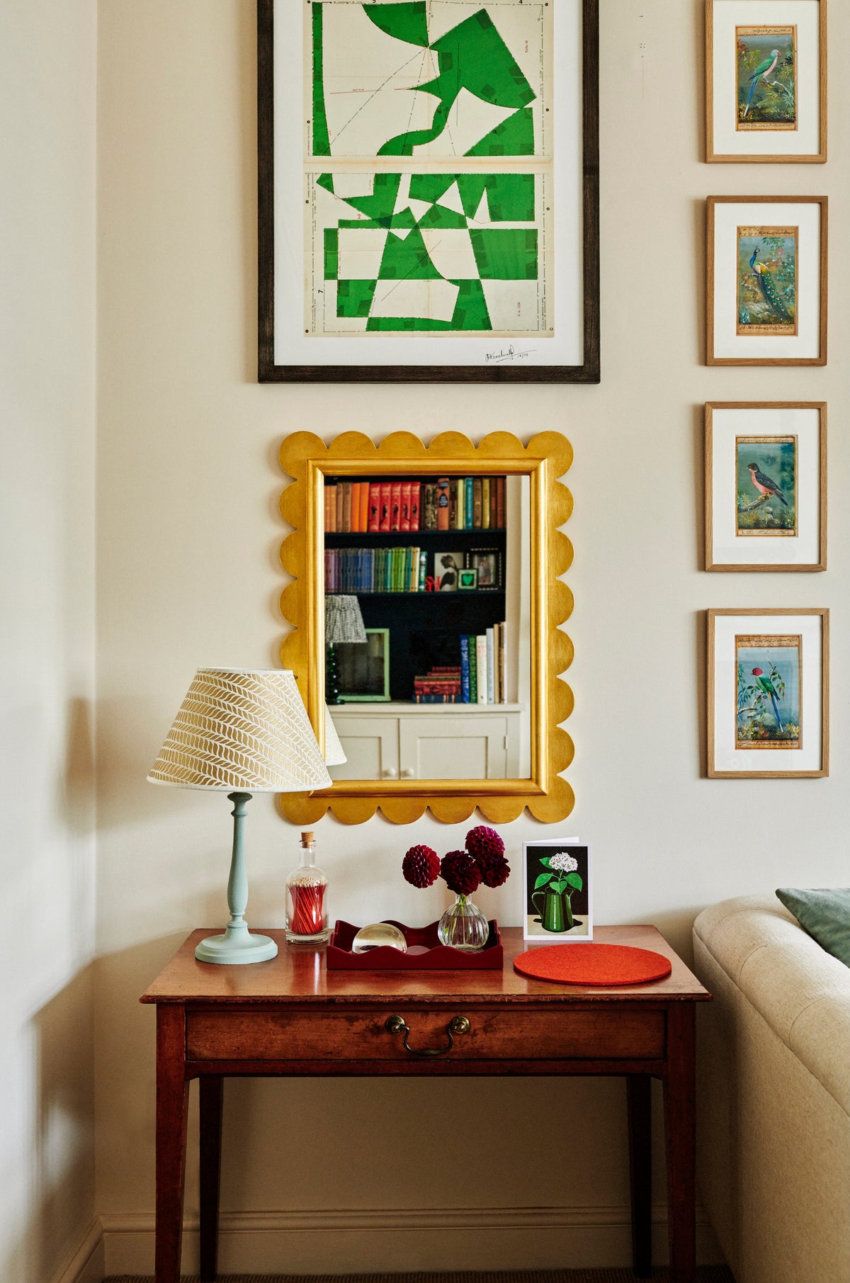 Medium Scallop Mirror